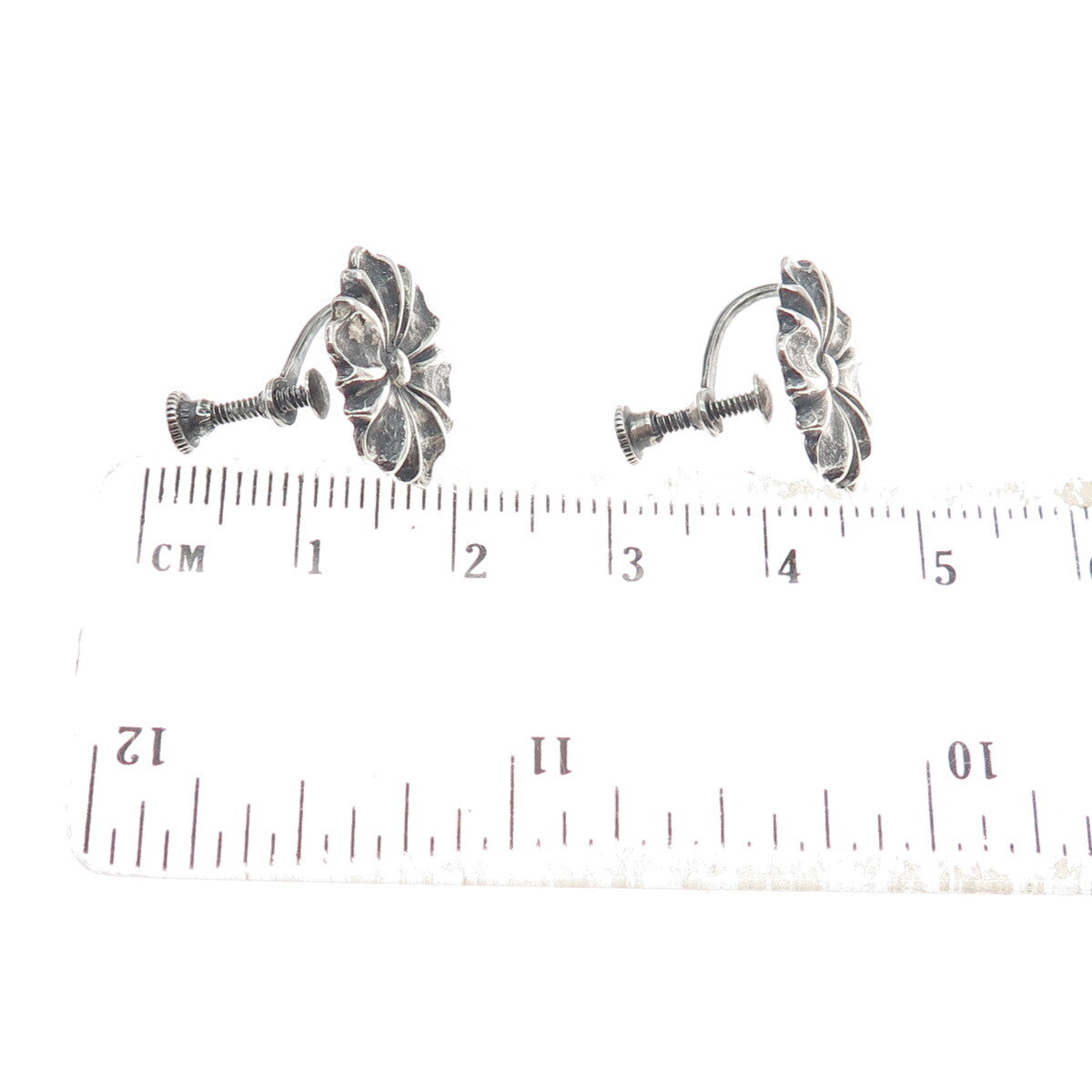 925 Sterling Silver Antique Daisy Flower Screw Back Oxidized Earrings