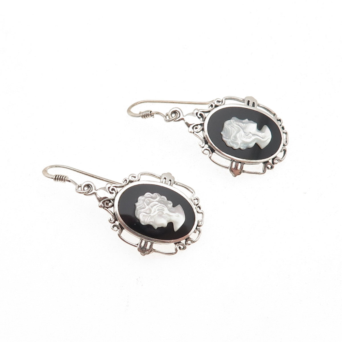 Ken Crafts 925 Sterling Vintage Real MOP & Black Onyx Lady Cameo Dangle Earrings