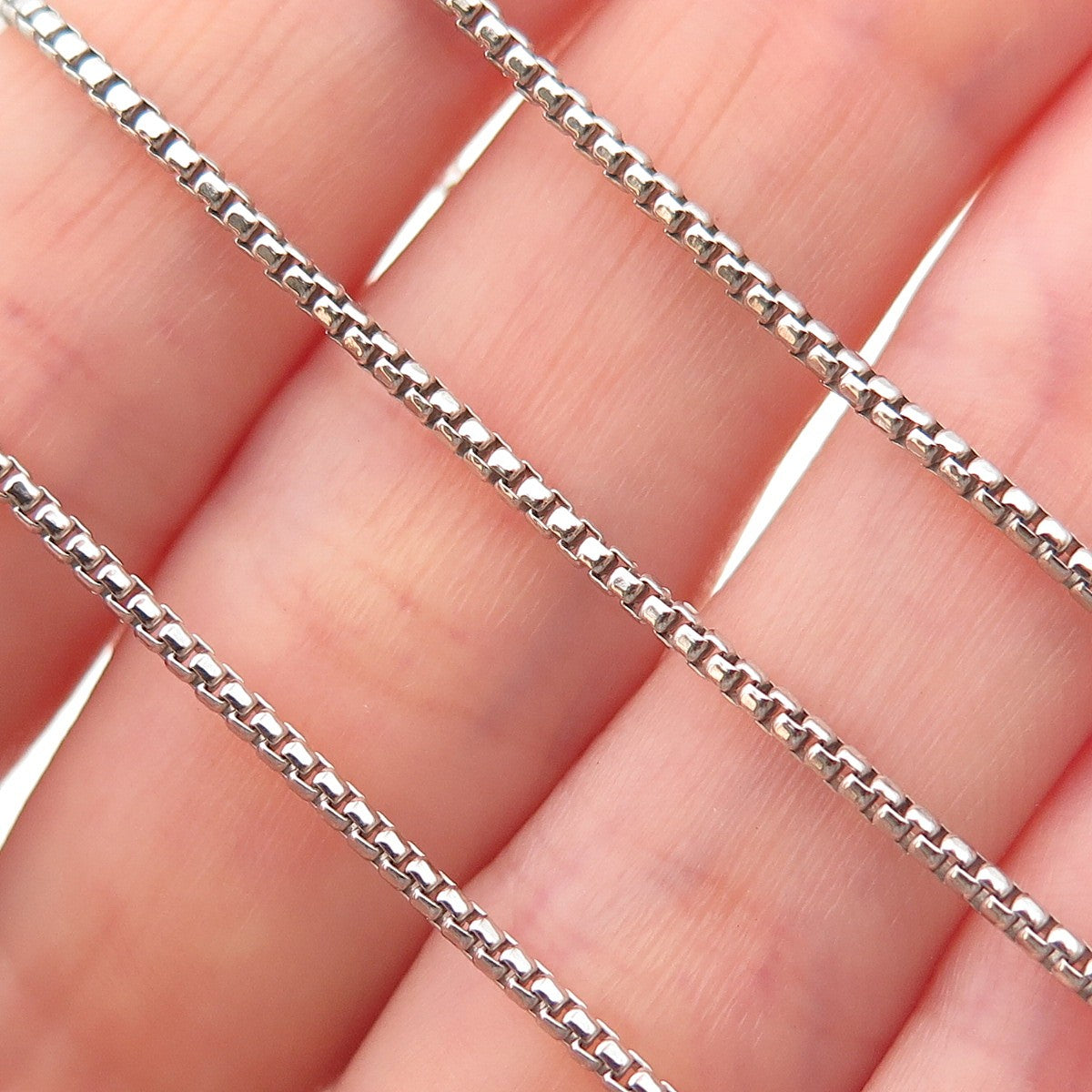 925 Sterling Silver Italy Round Box Chain Necklace 18"