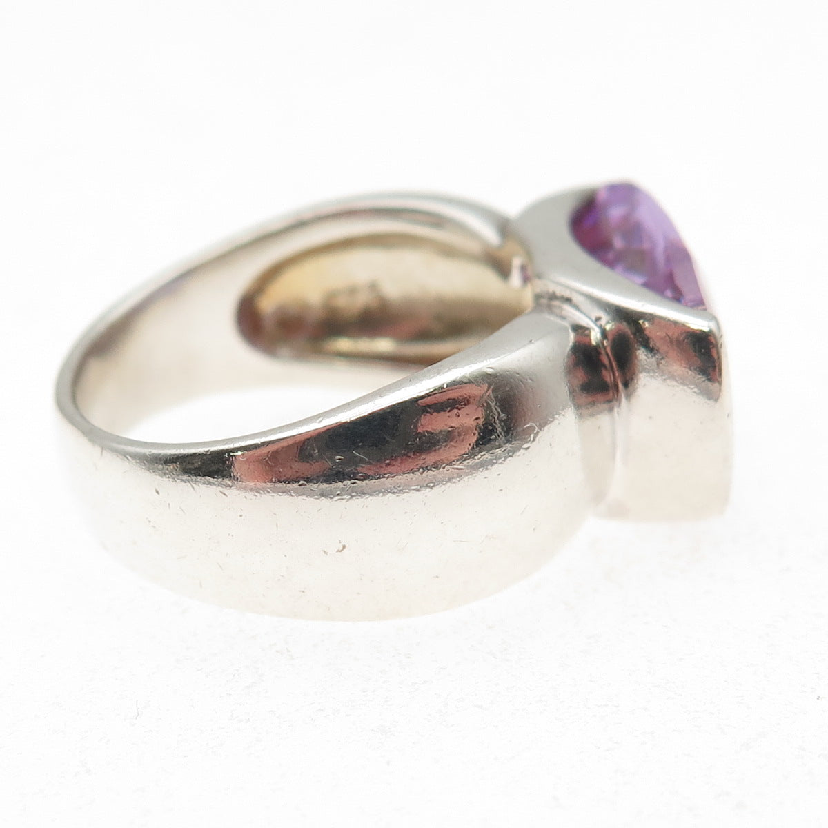 925 Sterling Silver Vintage Lavender C Z Modernist Ring Size 9.25