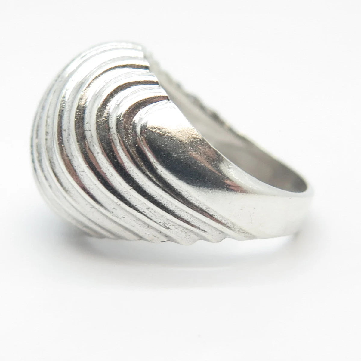 925 Sterling Silver Vintage Uncas Ribbed Domed Ring Size 6