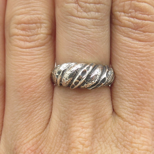 925 Sterling Silver Vintage Diamond-Cut Ribbed Dome Oxidized Ring Size 6.5
