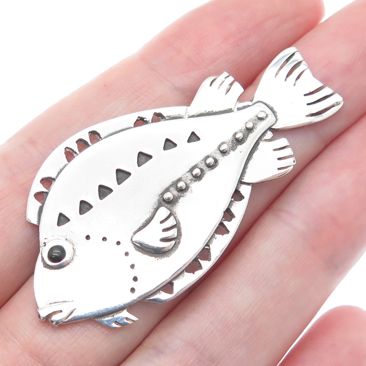 925 Sterling Silver Vintage Oz Black Enamel Fish Pin Brooch