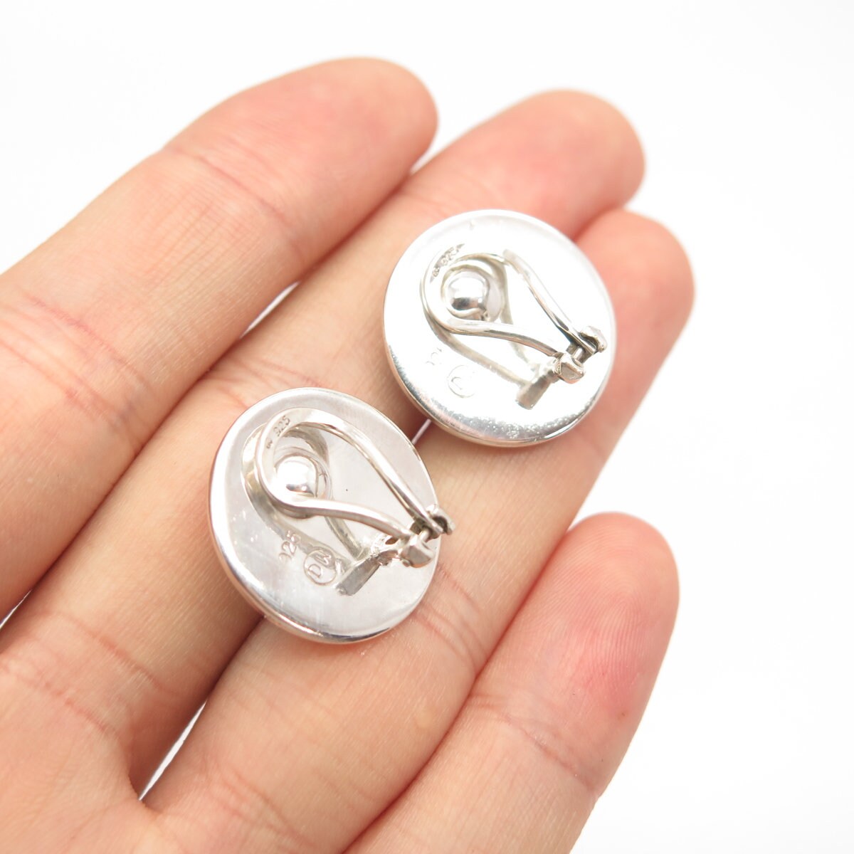 925 Sterling Silver Vintage DW Striped Twisted Round Clip On Earrings