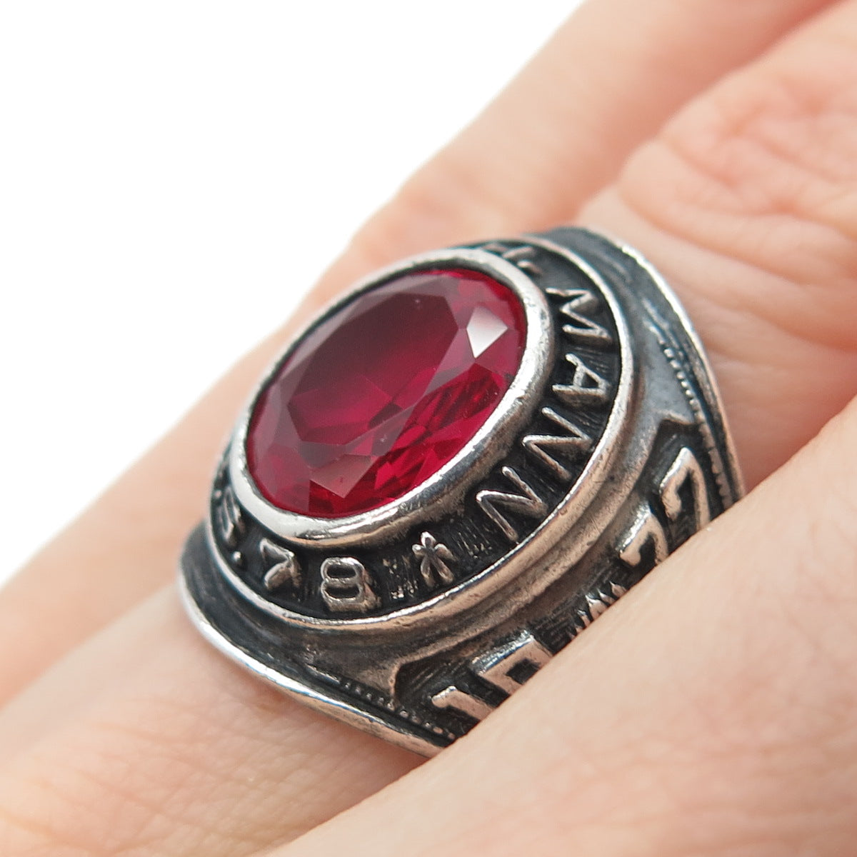 REED CO. Sterling Vintage 1978 Lab-Created Ruby Roy H. Mann School Ring Size 5.5
