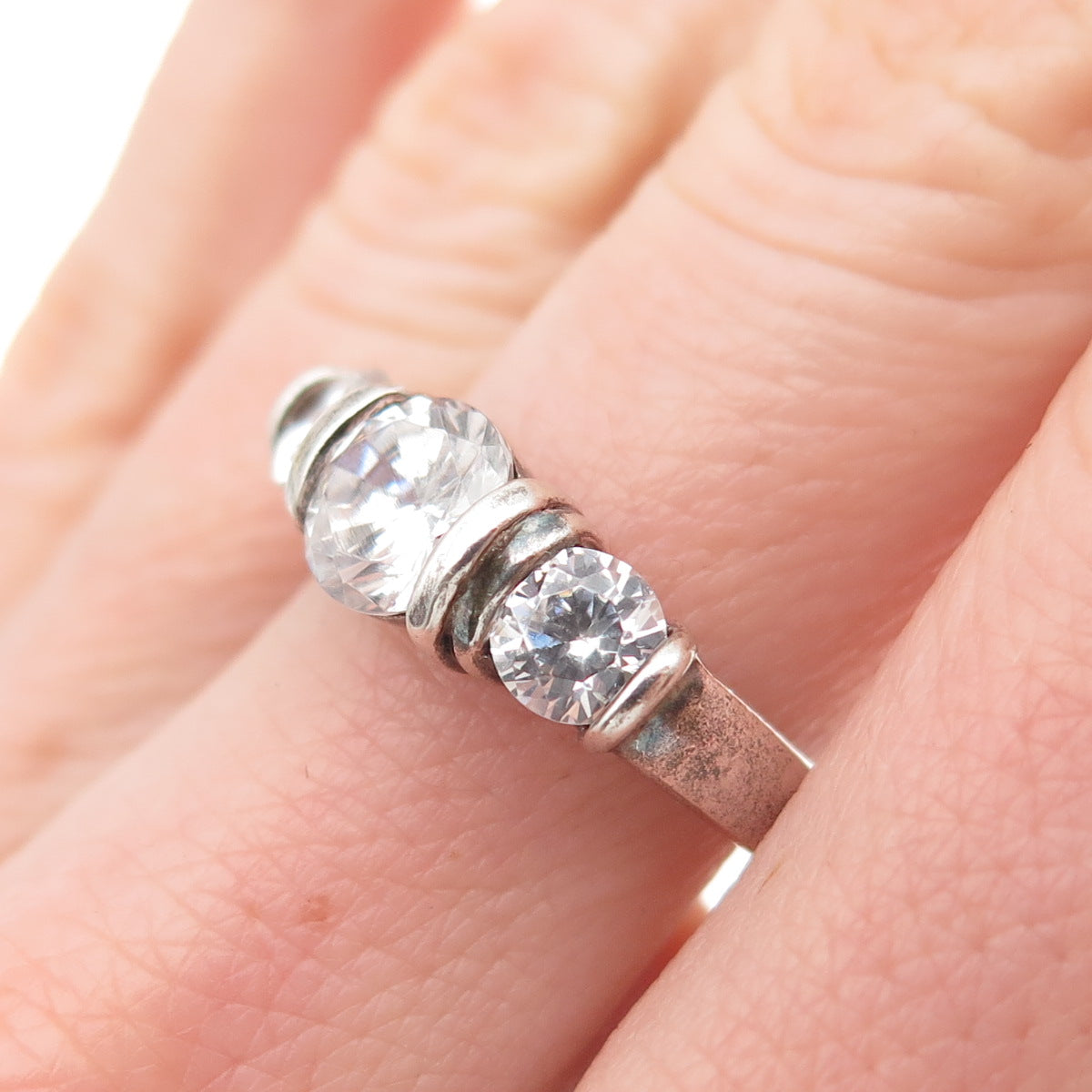 925 Sterling Silver Vintage Round-Cut C Z Oxidized Promise Ring Size 7