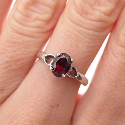925 Sterling Silver Vintage Real Oval-Cut Red Garnet Heart Ring Size 6.25