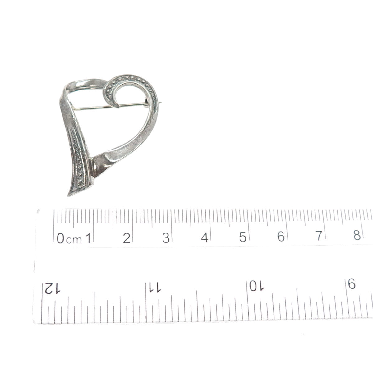 925 Sterling Silver Vintage Modernist Open Heart Oxidized Pin Brooch