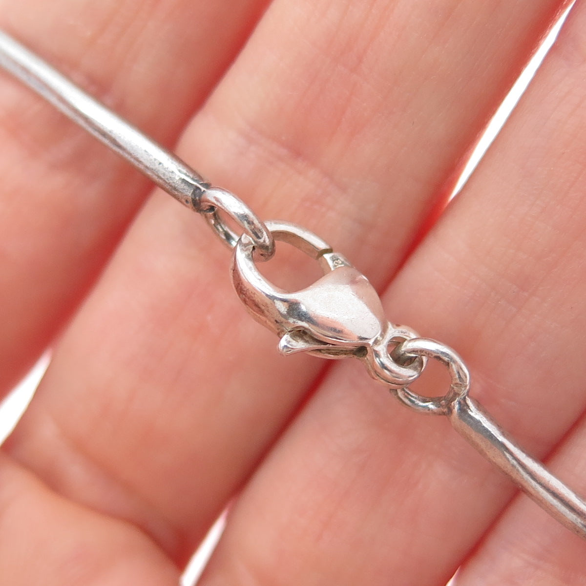 925 Sterling Vintage Modernist Hammered Centerpiece Bar Chain Necklace 16"