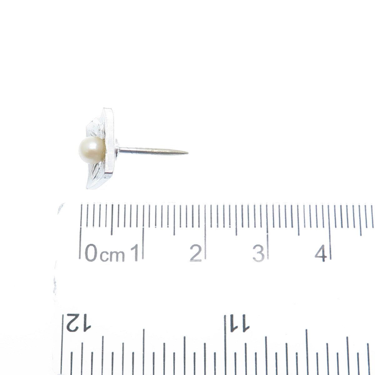 925 Sterling Silver Vintage Real Pearl Engraved Square Lapel Pin