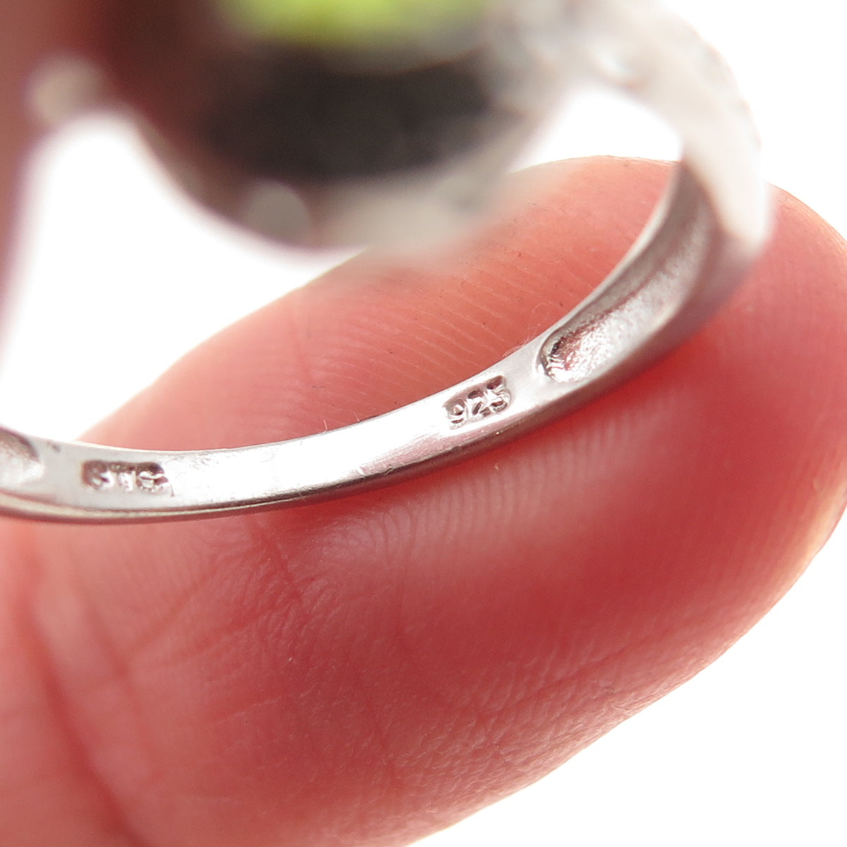 Chuck Clemency 925 Sterling Silver Real Diamond Accent & Peridot Ring Size 7