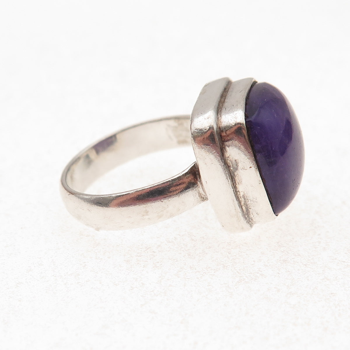 925 Sterling Silver Vintage Real Amethyst Modernist Oxidized Ring Size 6.75
