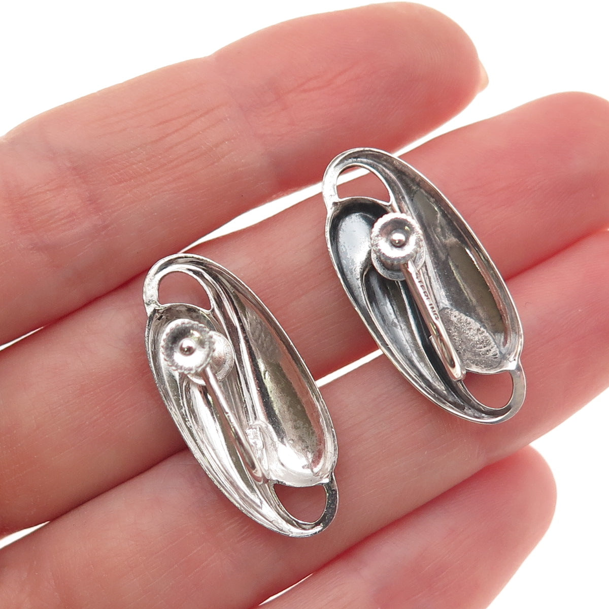 925 Sterling Silver Antique Art Deco Yin Yang Oxidized Screw Back Earrings