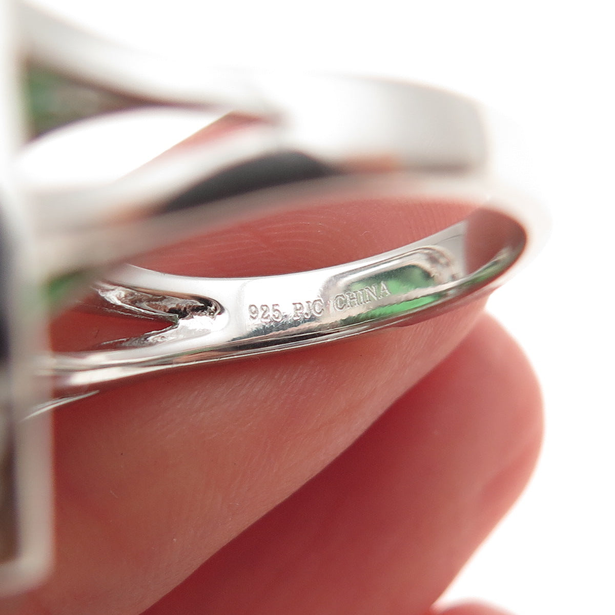 925 Sterling Silver Green & White C Z Ring Size 7.25