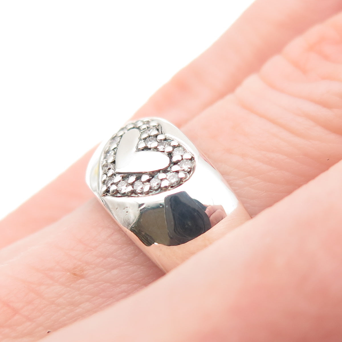 925 Sterling Silver Real Round-Cut Diamond Heart Ring Size 6
