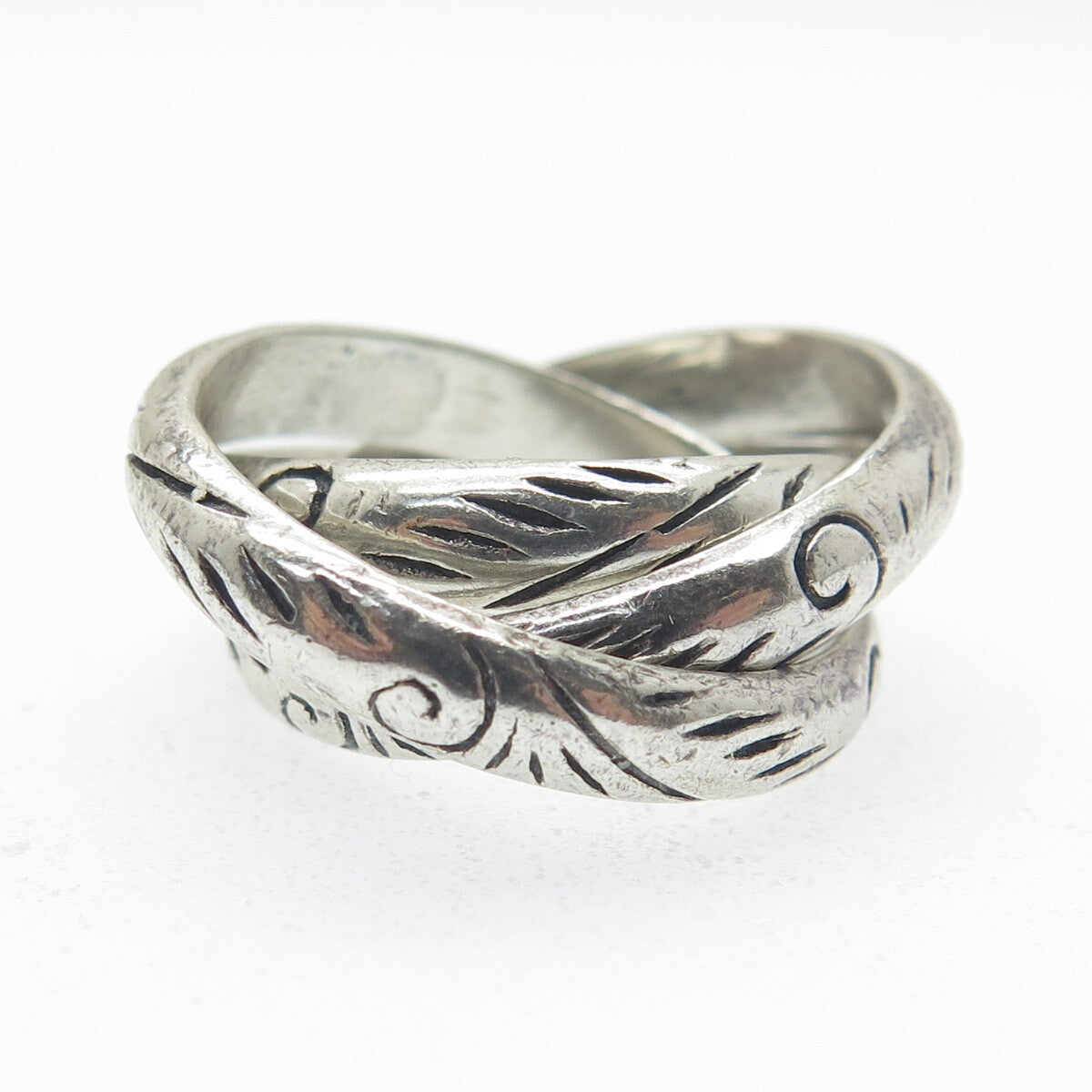 925 Sterling Silver Vintage Engraved Trinity Interlocked Band Ring Size 6