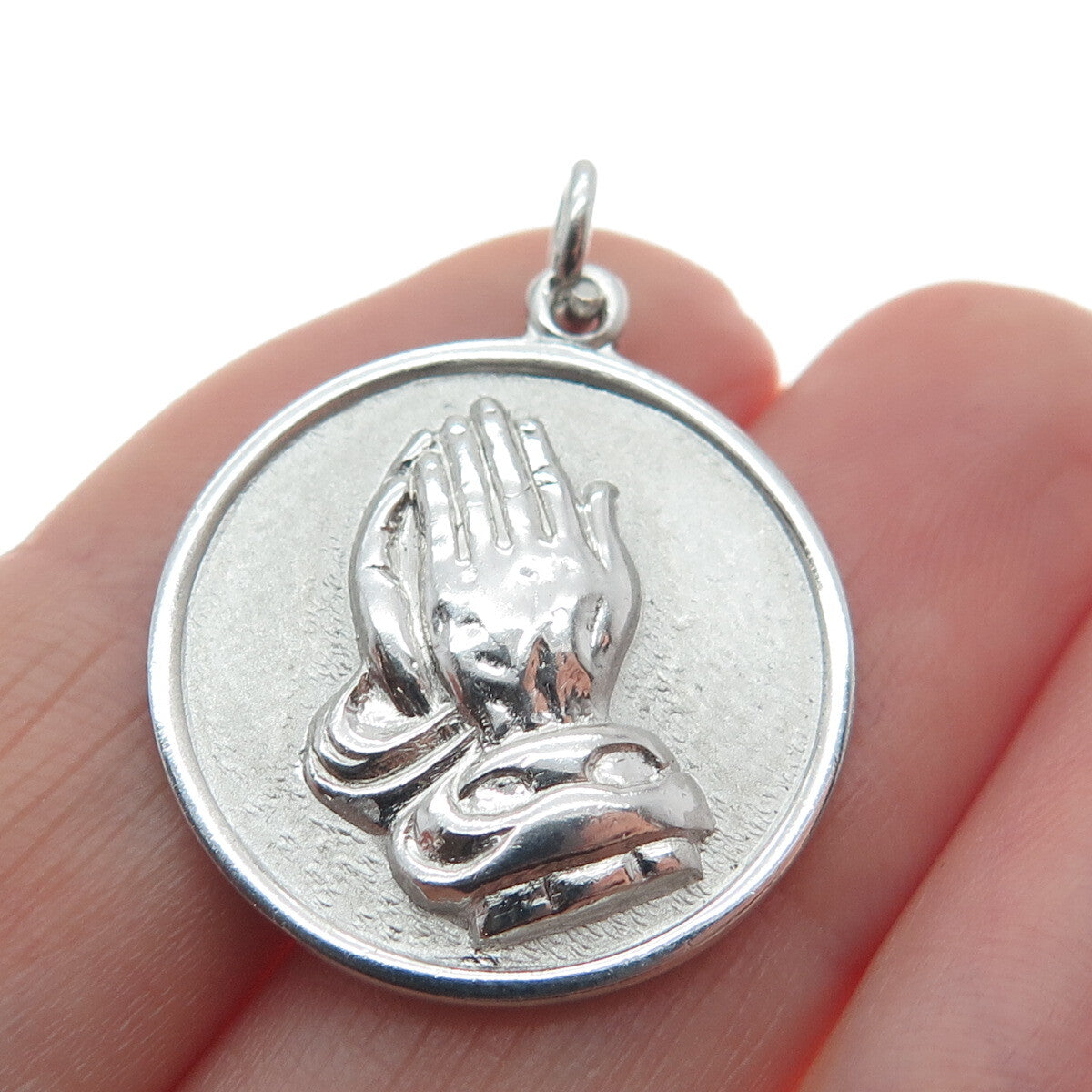 925 Sterling Silver Vintage Hands In Prayer Religious Round Pendant