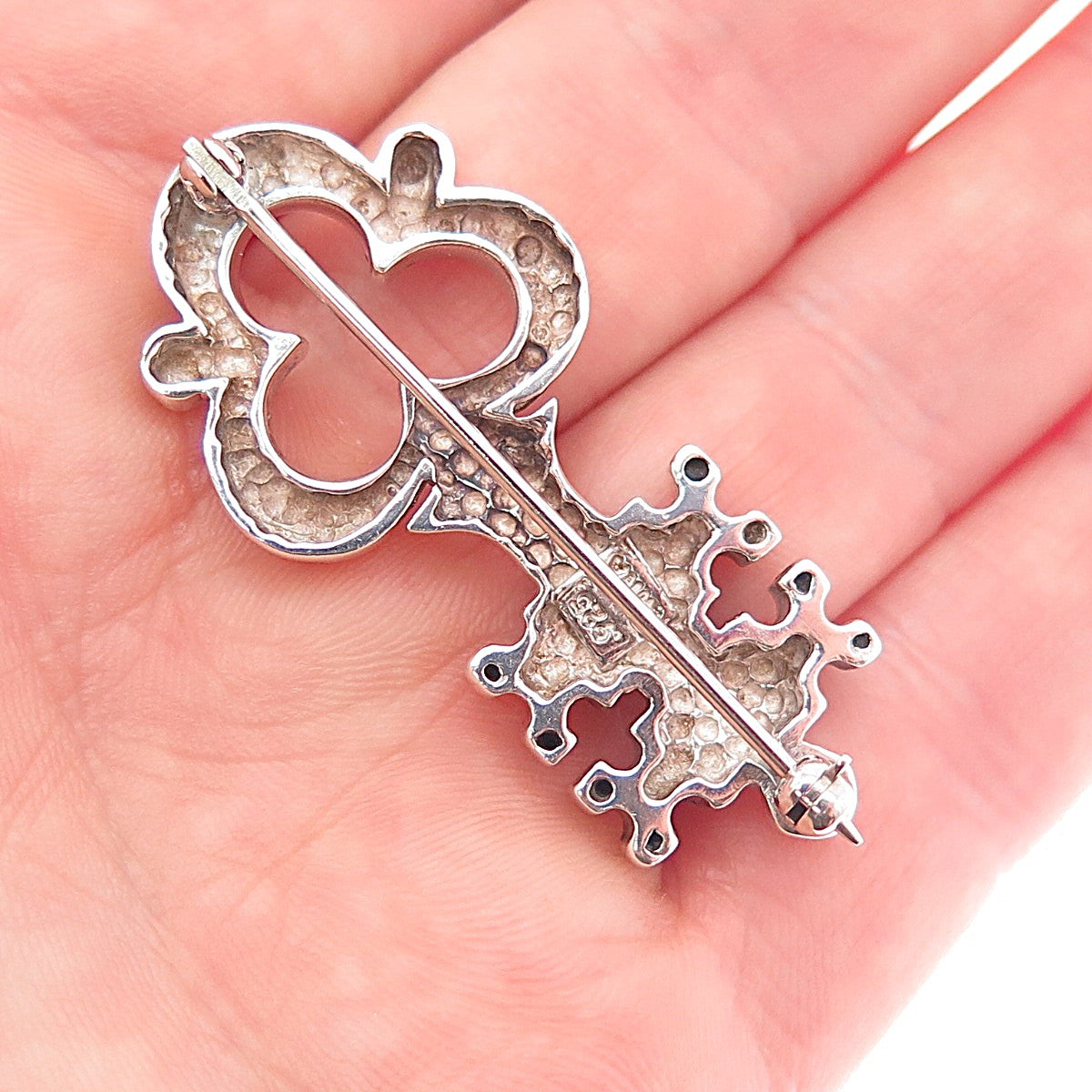 ZINA 925 Sterling Silver Vintage Club Key Pin Brooch