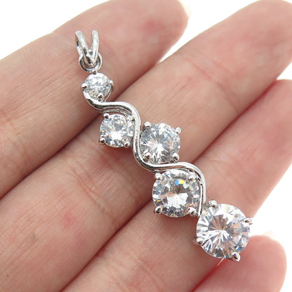 ATI 925 Sterling Silver Round-Cut Shaped C Z Journey Pendant