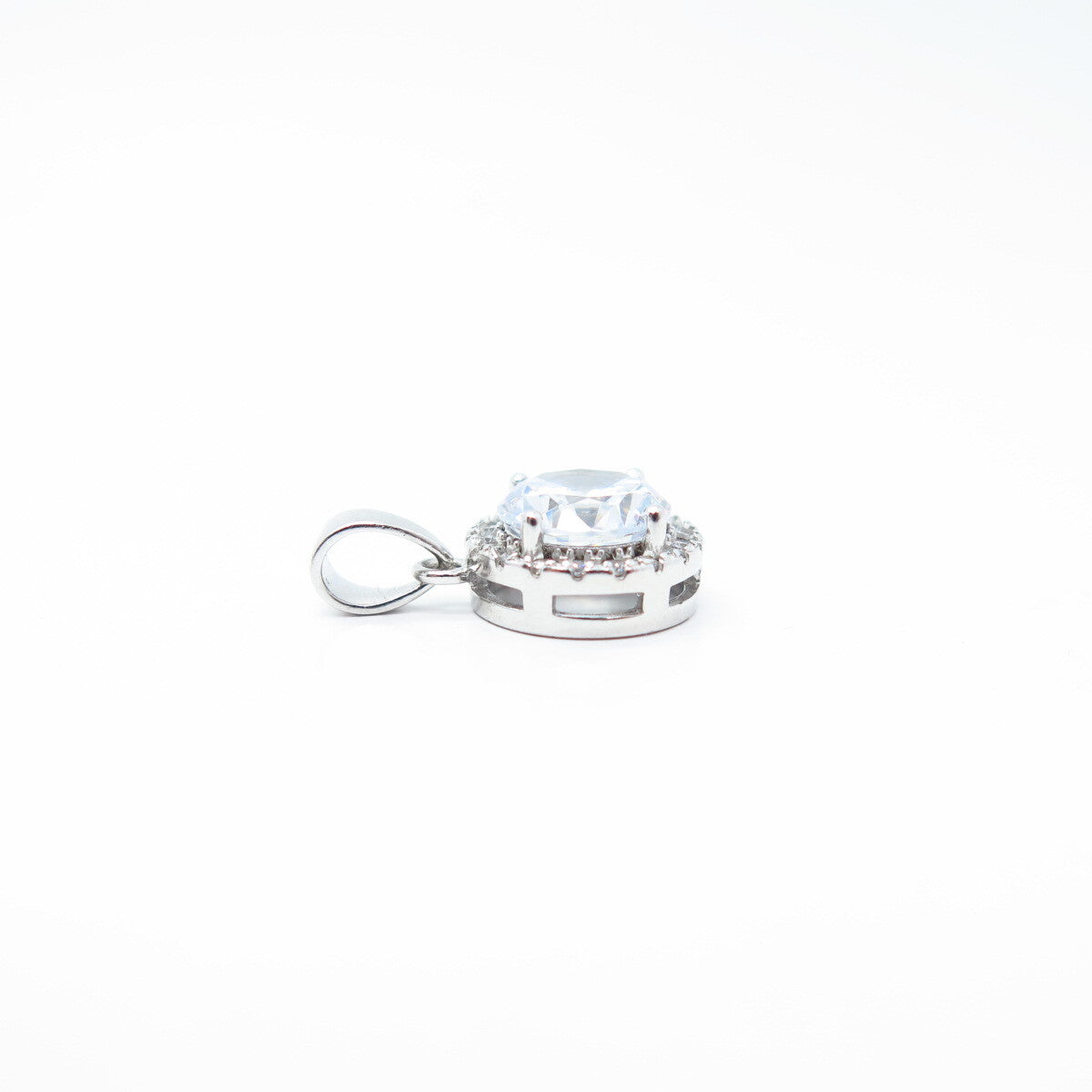 925 Sterling Silver Round-Cut C Z Pendant