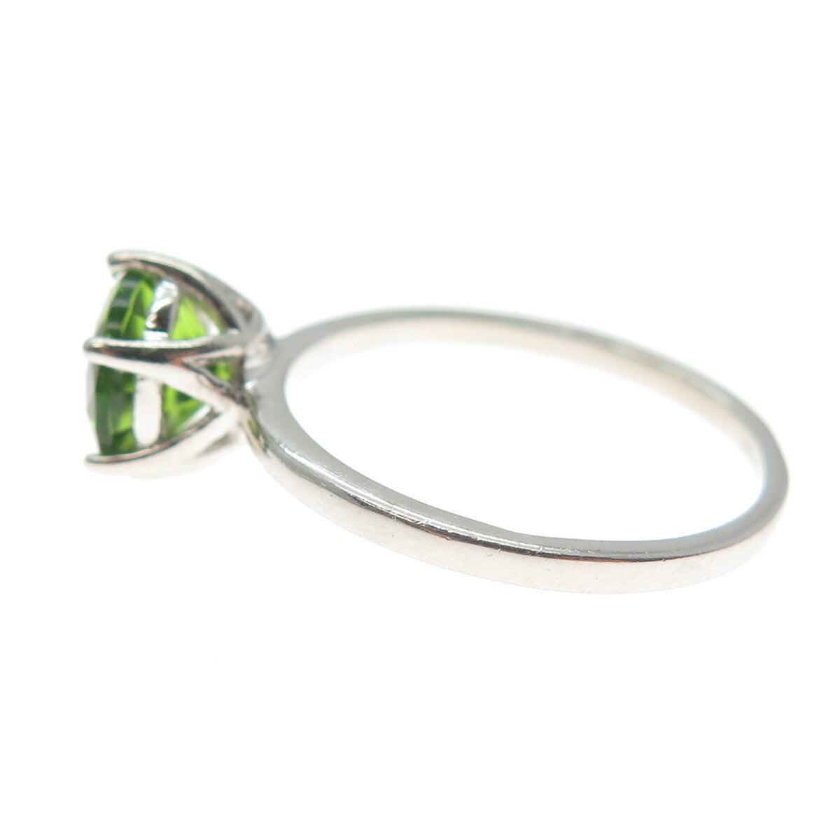 DAZZLERS 925 Sterling Silver Round-Cut Nano Peridot Ring Size 7