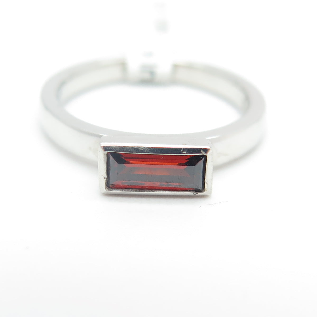 925 Sterling Silver Baguette-Cut Shaped Red C Z Ring Size 4.75