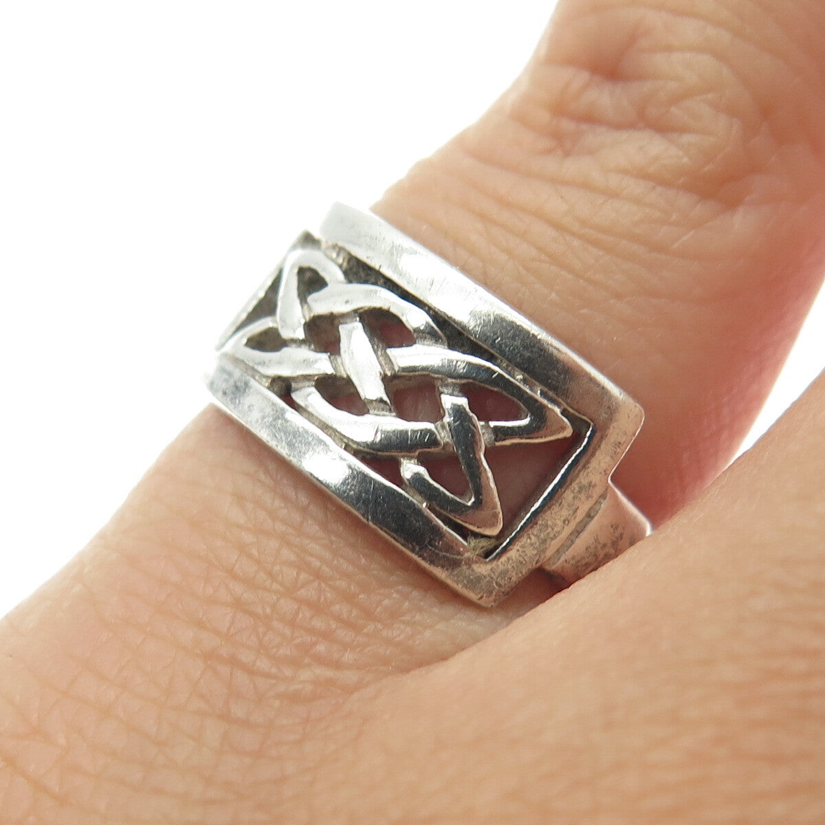 925 Sterling Silver Vintage Celtic Knot Ring Size 5.25