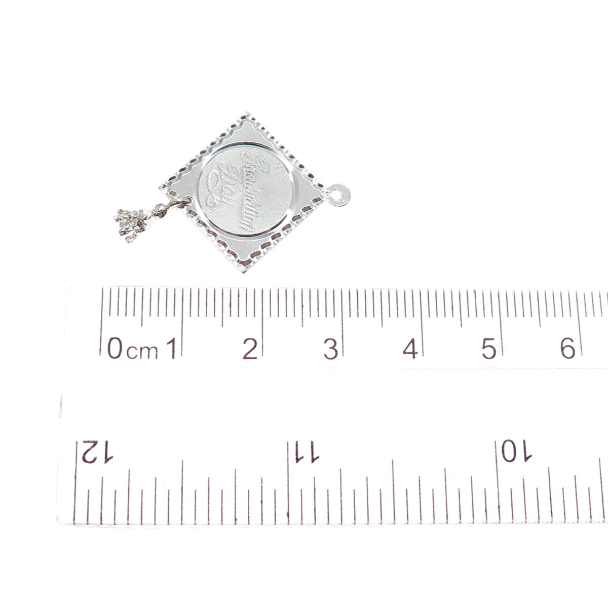 TOWN & COUNTRY 925 Sterling Silver Vintage Graduation Day Charm Pendant