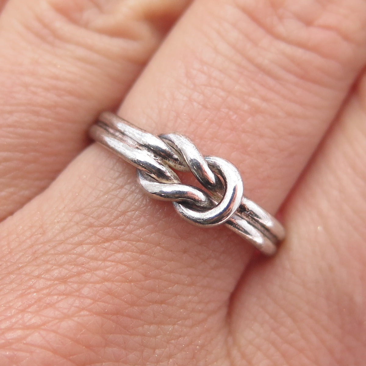 925 Sterling Silver Vintage Love Mariner Knot Oxidized Ring Size 7.5