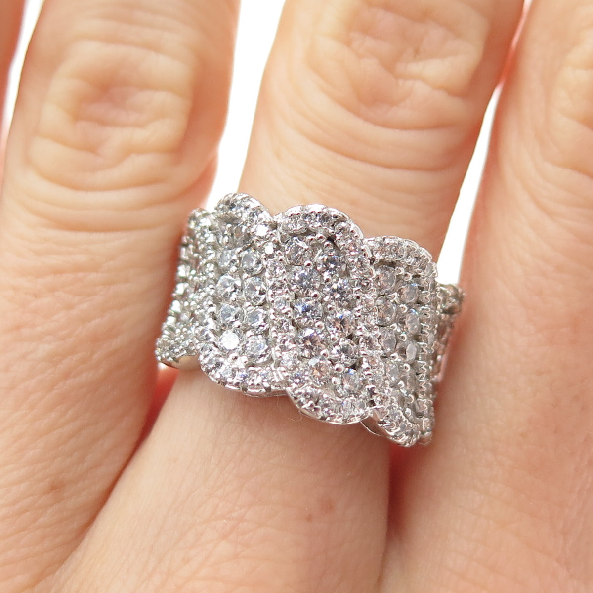 925 Sterling Silver Round-Cut C Z Sparkle Ring Size 6.75