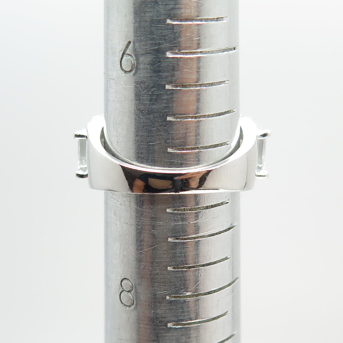 925 Sterling Silver Emerald & Round-Cut C Z Promise Ring Size 7