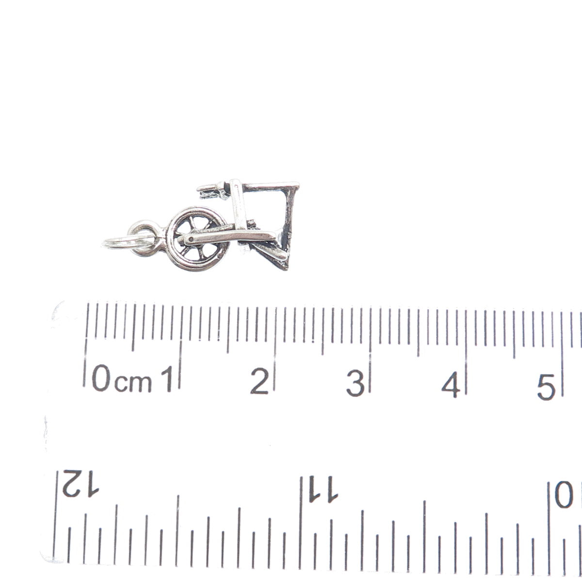 925 Sterling Silver Vintage Spinning Wheel Minimalist 3D Charm Pendant