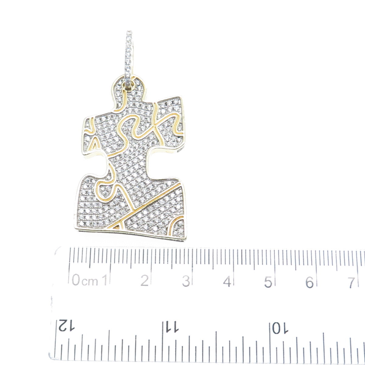 925 Sterling Silver Gold Plated Round-Cut Shaped C Z Puzzle Pendant