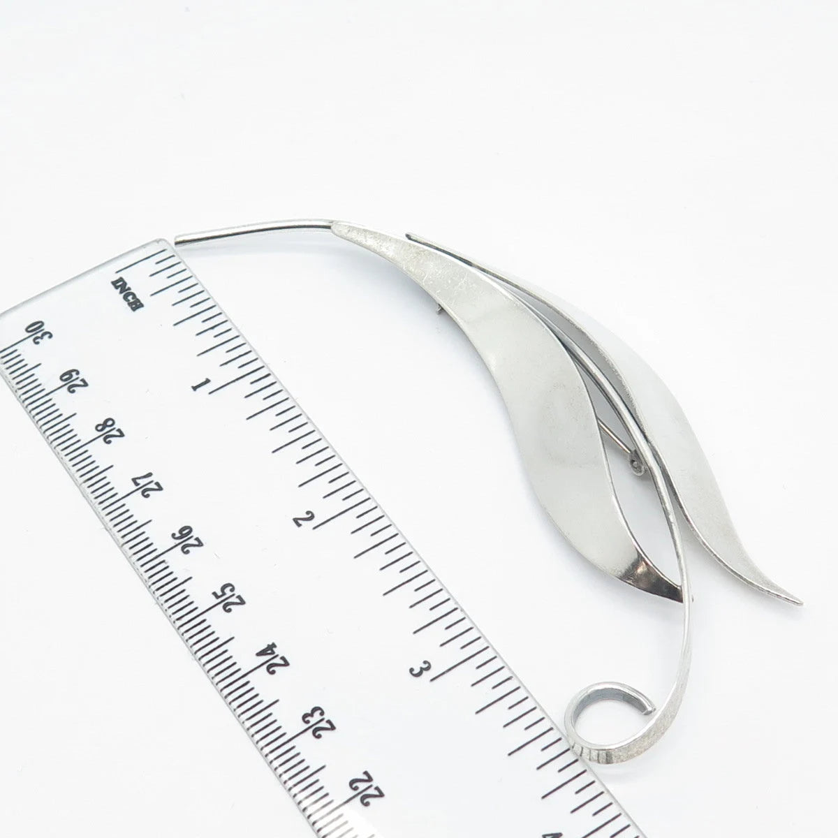 925 Sterling Silver Vintage BEAU Leaf Pin Brooch