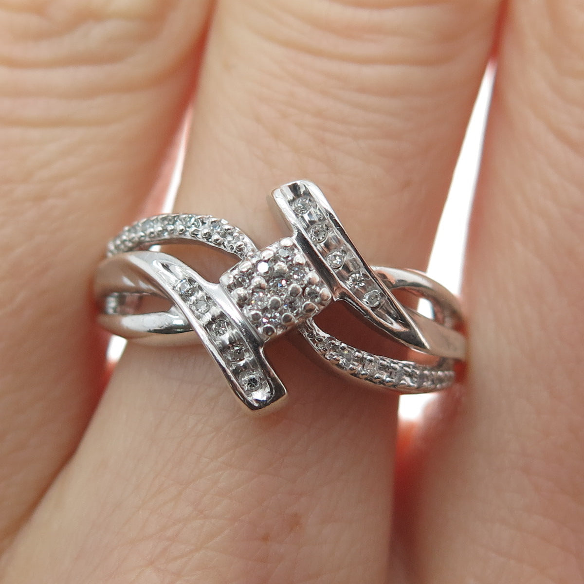 SUN 925 Sterling Silver Real Round-Cut Diamond Bypass Promise Ring Size 7