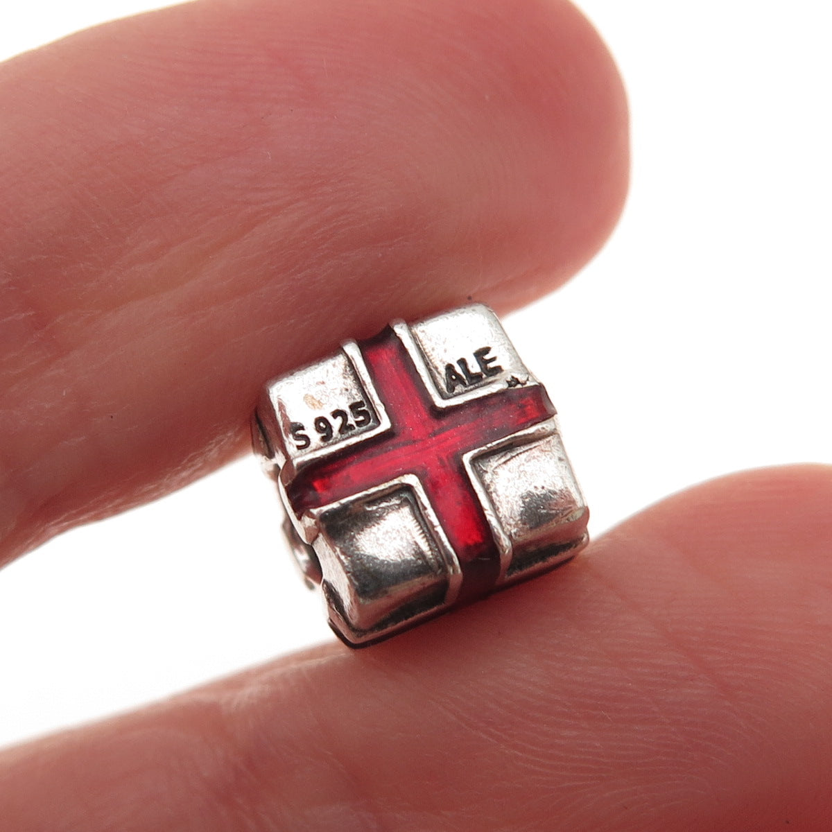 Pandora 925 Sterling Silver Enamel Present Gift Box Slide Bead Charm