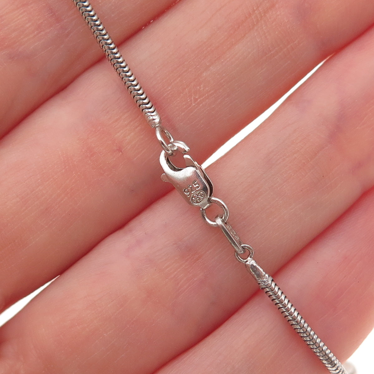 HN Heng Ngai 925 Sterling Silver Real Diamond Heart Snake Chain Necklace 18"