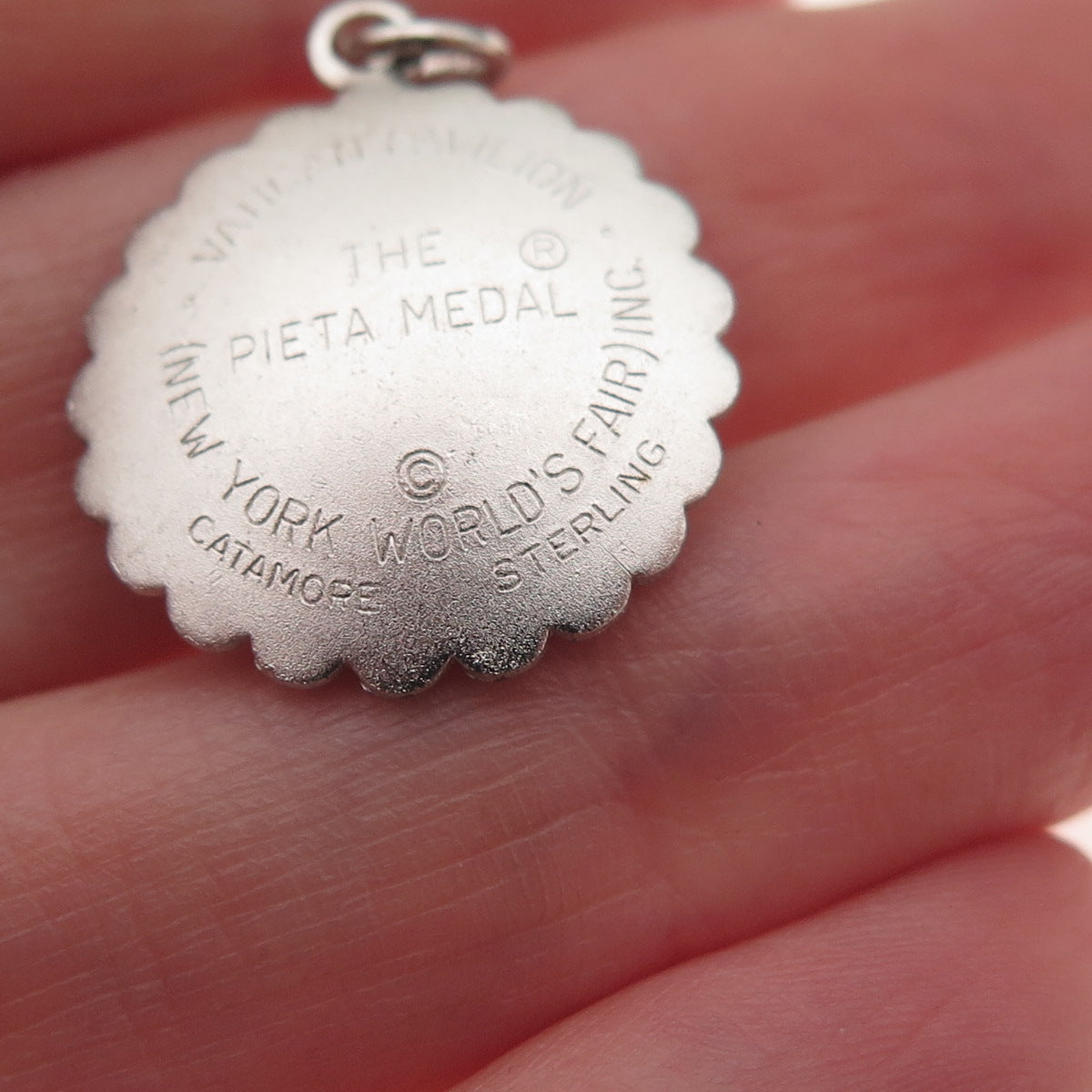 Catamore 925 Sterling Silver Vintage Pieta Medal NY World’s Fair Charm Pendant