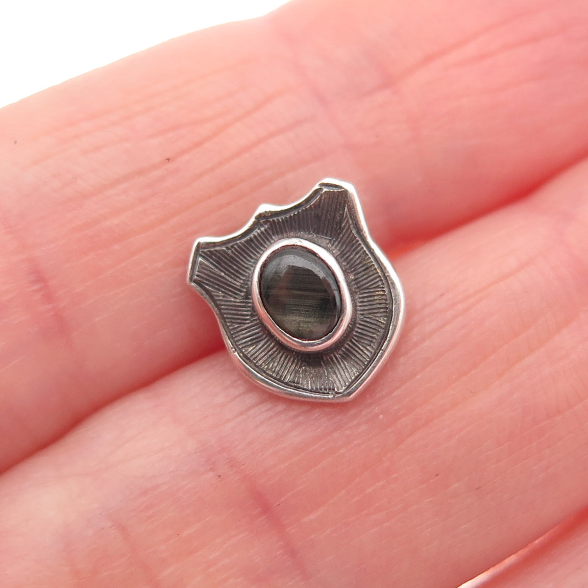 925 Sterling Silver Vintage Real Sapphire Shield Oxidized Tie Tack / Lapel Pin