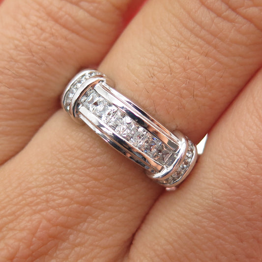 925 Sterling Silver Princess & Round-Cut C Z Ring Size 7.25