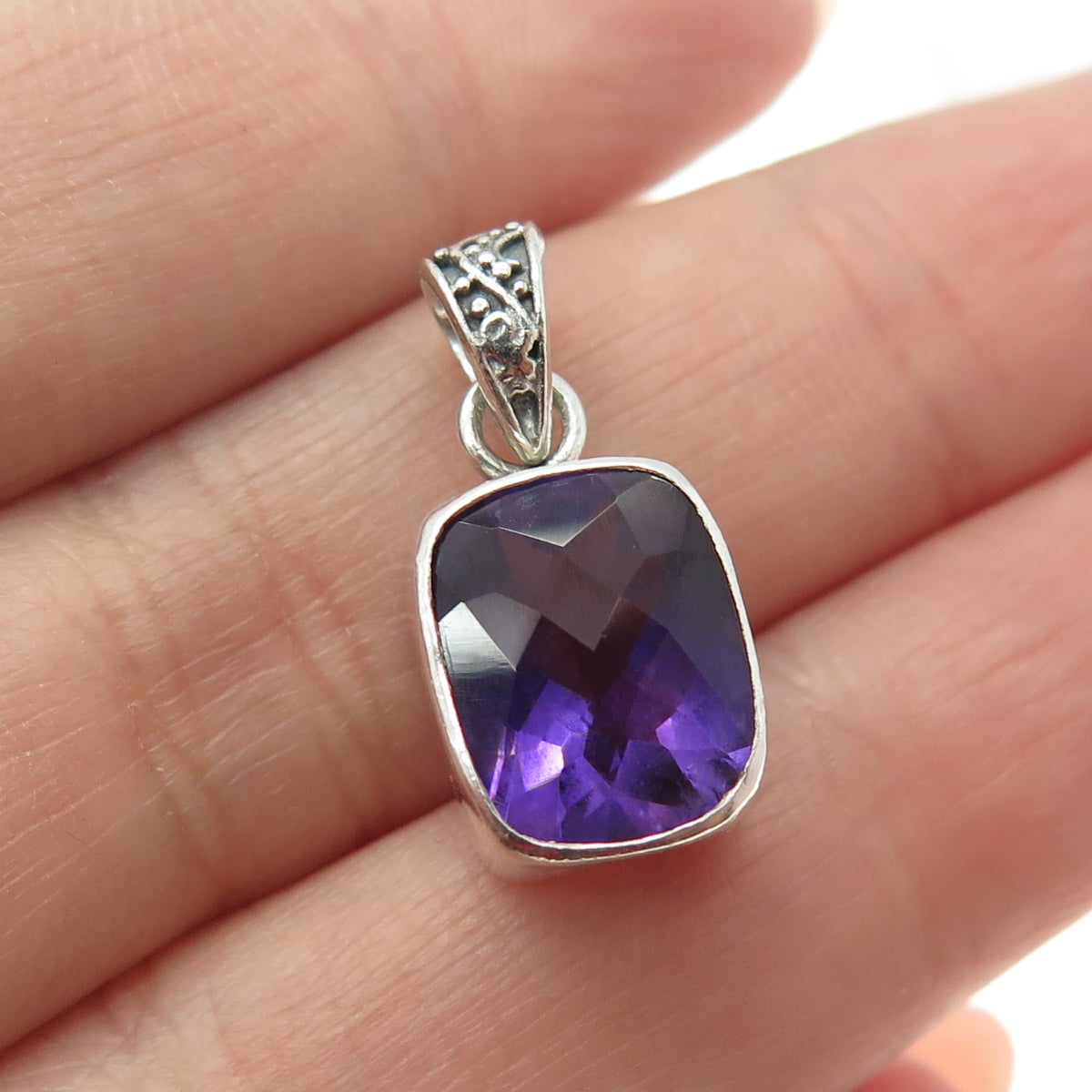 925 Sterling Silver Vintage Real Amethyst Gemstone Minimalist Pendant