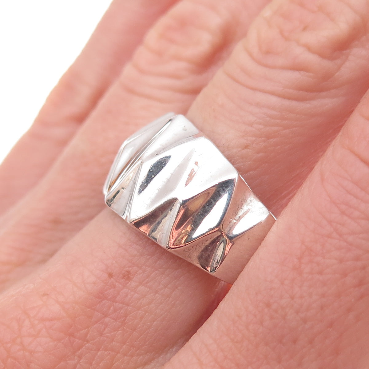 925 Sterling Silver Vintage Modernist Diamond-Shape Oxidized Ring Size 9