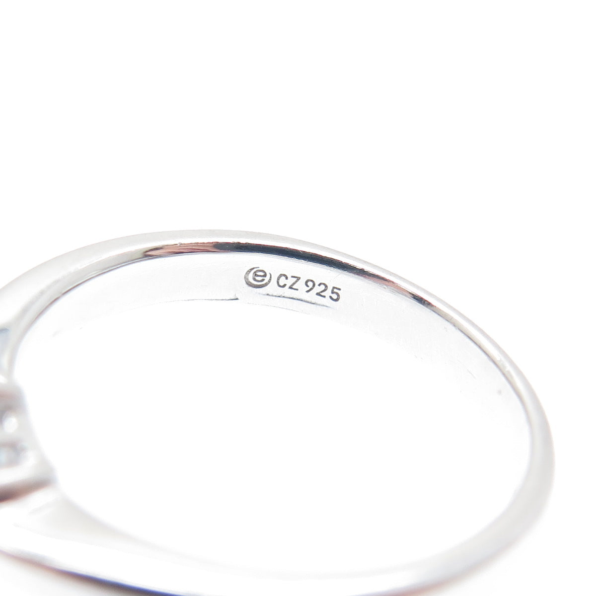 925 Sterling Silver Round-Cut C Z Engagement Ring Size 7.25