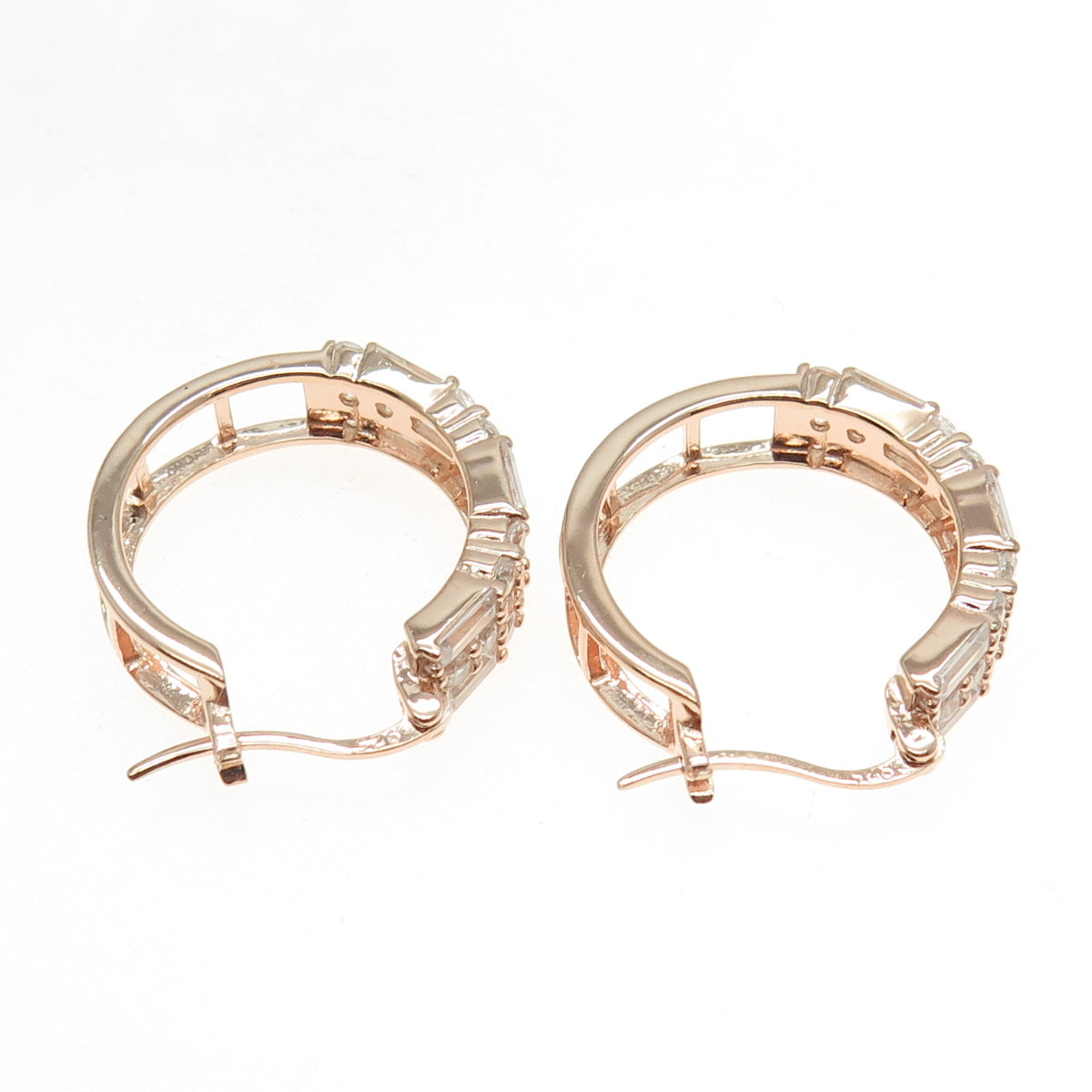 925 Sterling Silver Rose Gold Plated Emerald Round-Cut Shaped C Z Hoop Earrings