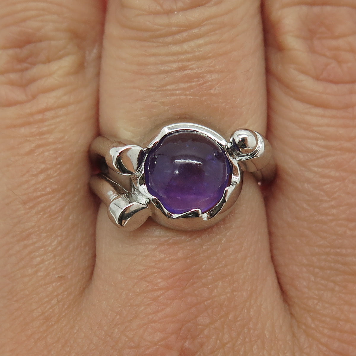 925 Sterling Silver Real Amethyst Gemstone Modernist Ring Size 7.25