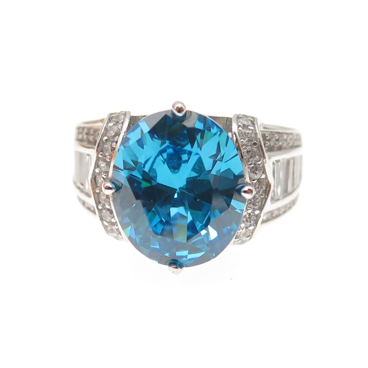 925 Sterling Silver Blue & White C Z Ring Size 6.25