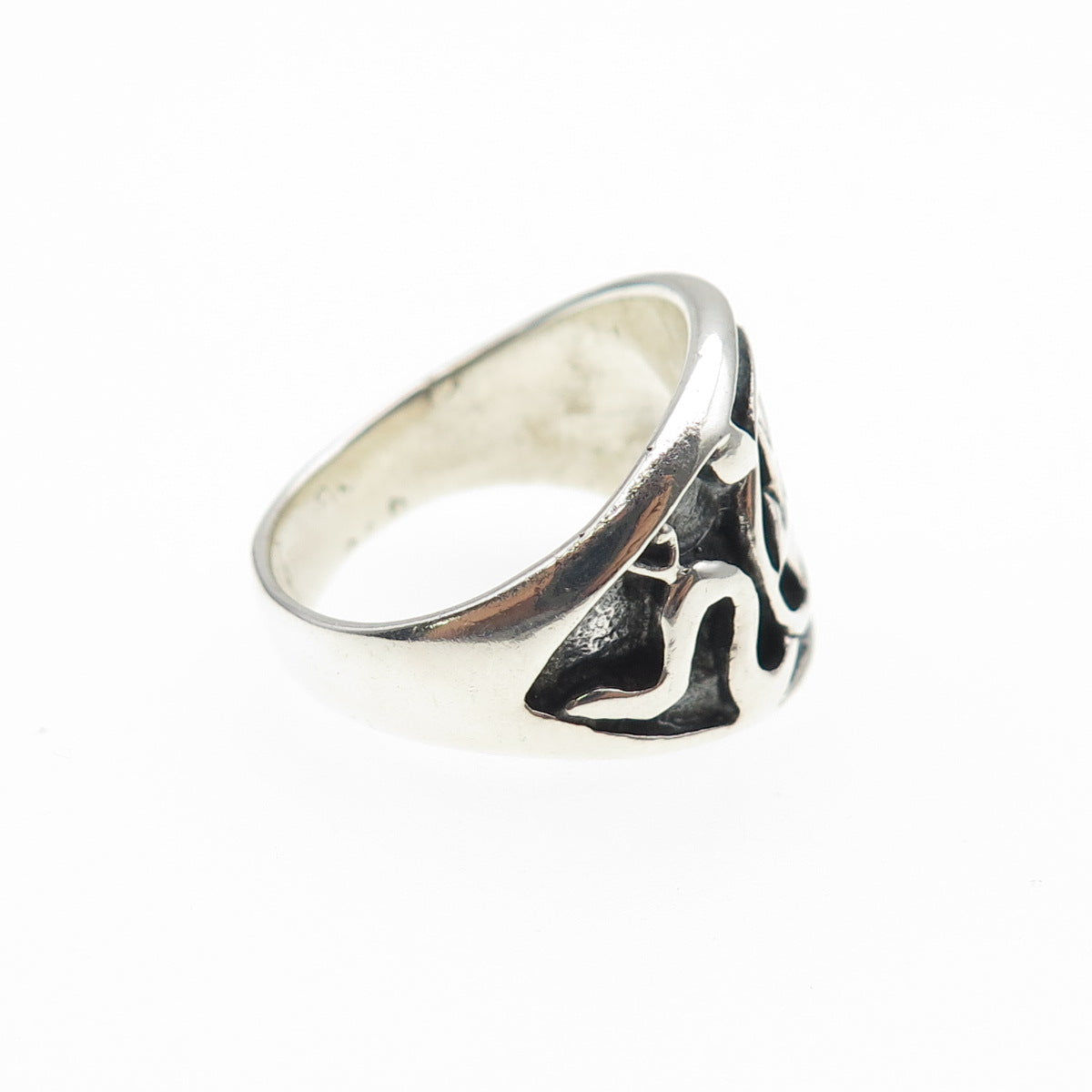 925 Sterling Silver Vintage Pentagram Oxidized Biker Ring Size 5.5