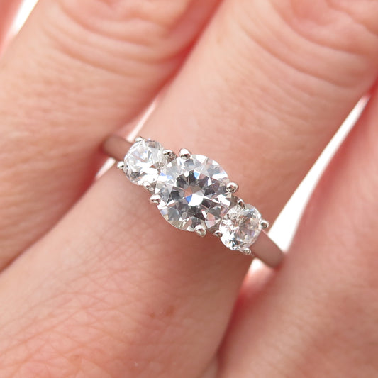 925 Sterling Silver Round-Cut C Z Engagement Ring Size 7.25