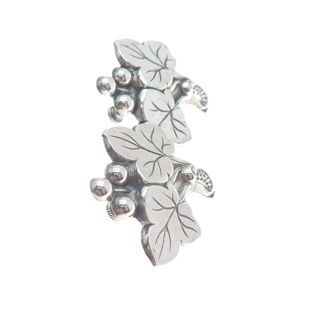 925 Sterling Silver Vintage Grape & Leaf Repopusse Screw Back Earrings