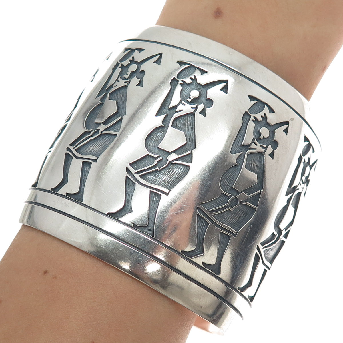 JERRY WHAGAD HONWYTEWA Old Pawn Sterling Silver Vintage Solid 174.7g Bracelet 8"